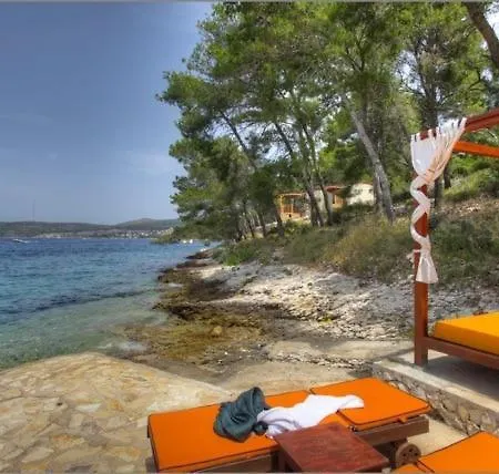 Robinsone The Diamond Of Hvar Hvar Town