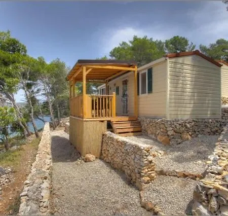 Apartment Robinsone The Diamond Of Hvar *